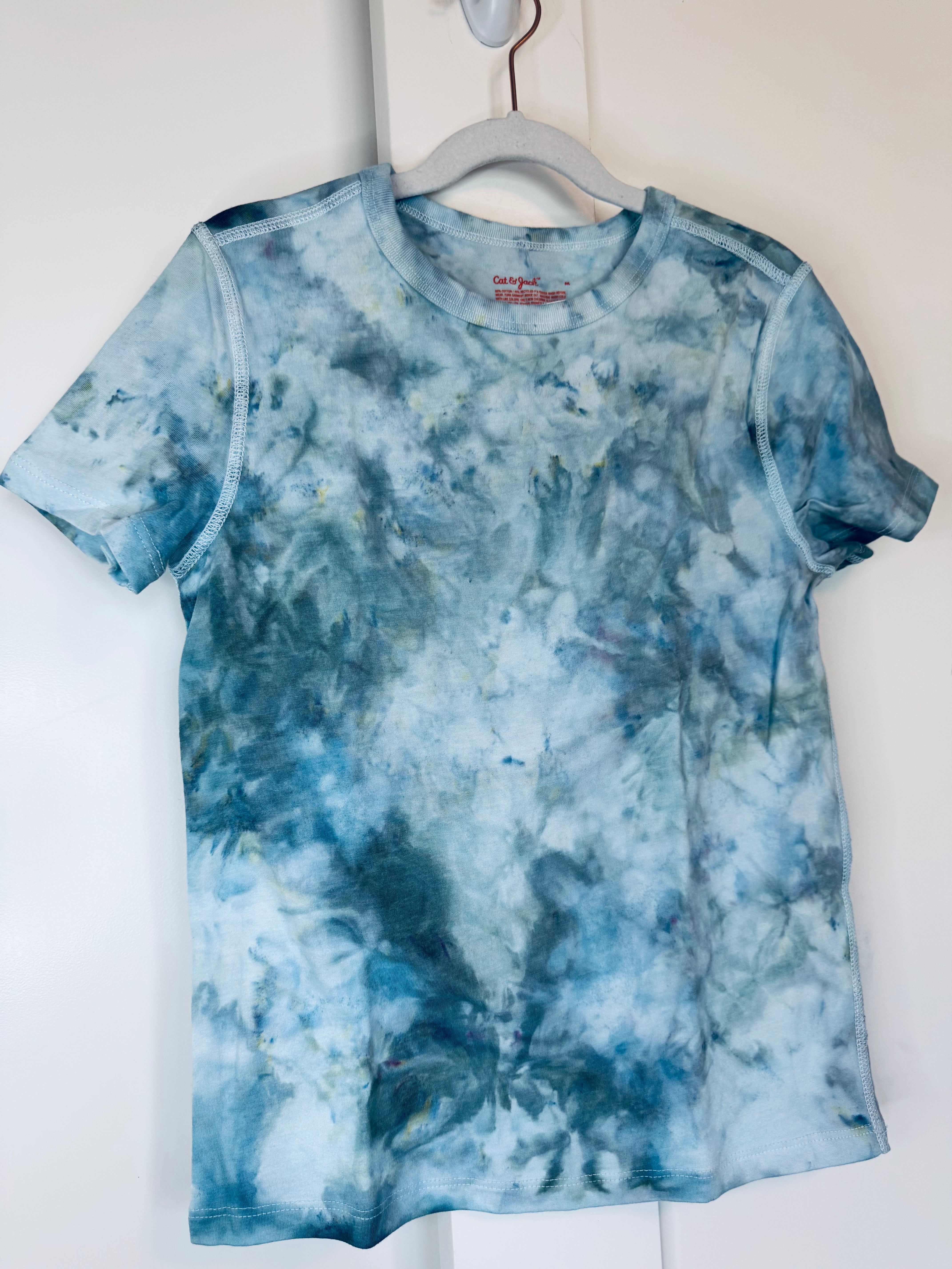 Medium Kids Unisex Tee
