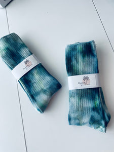 Island Blue Bamboo Tie Dye Socks