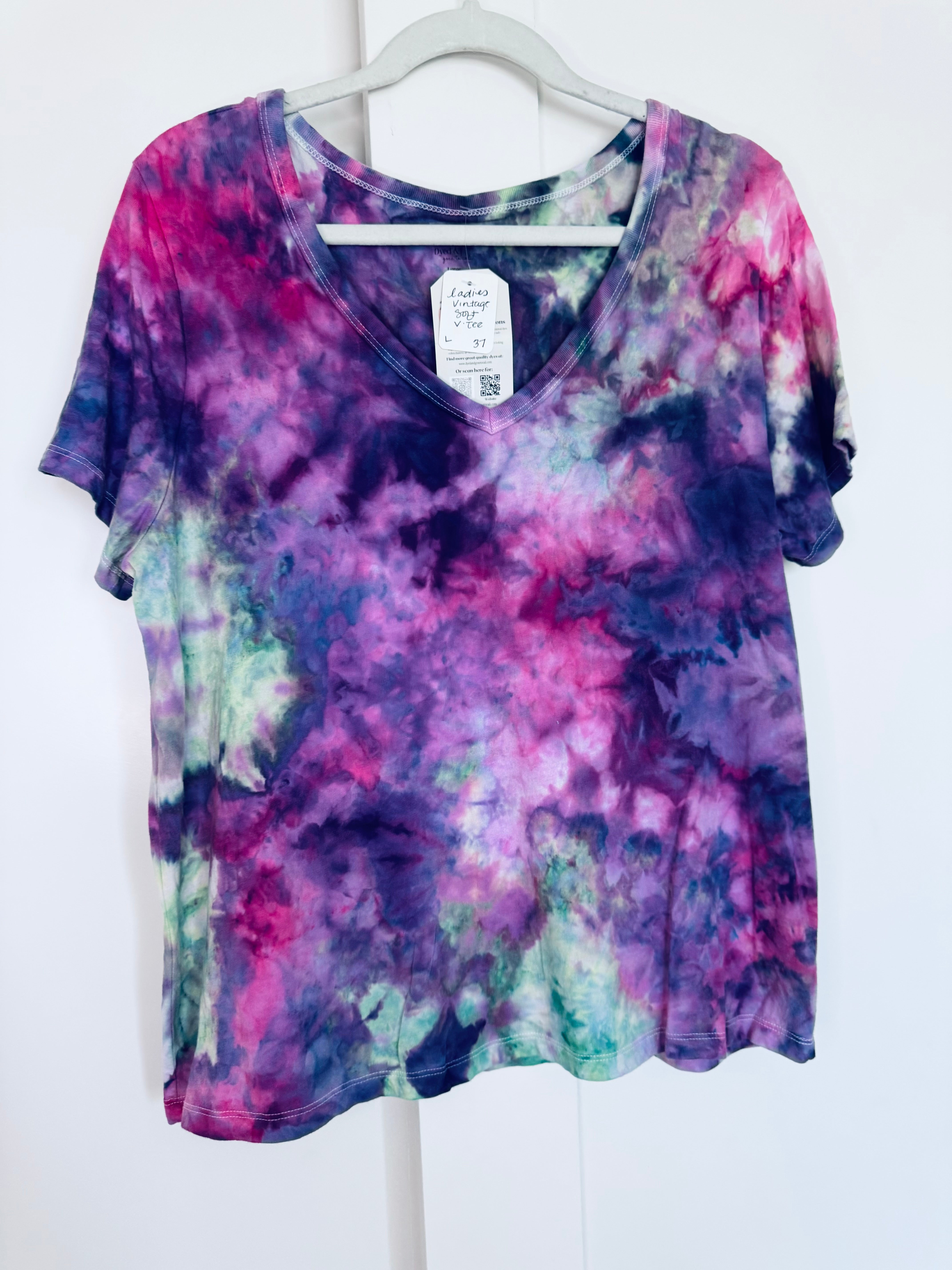 Large Ice Dye Vintage Soft V-Neck Ladies Tee