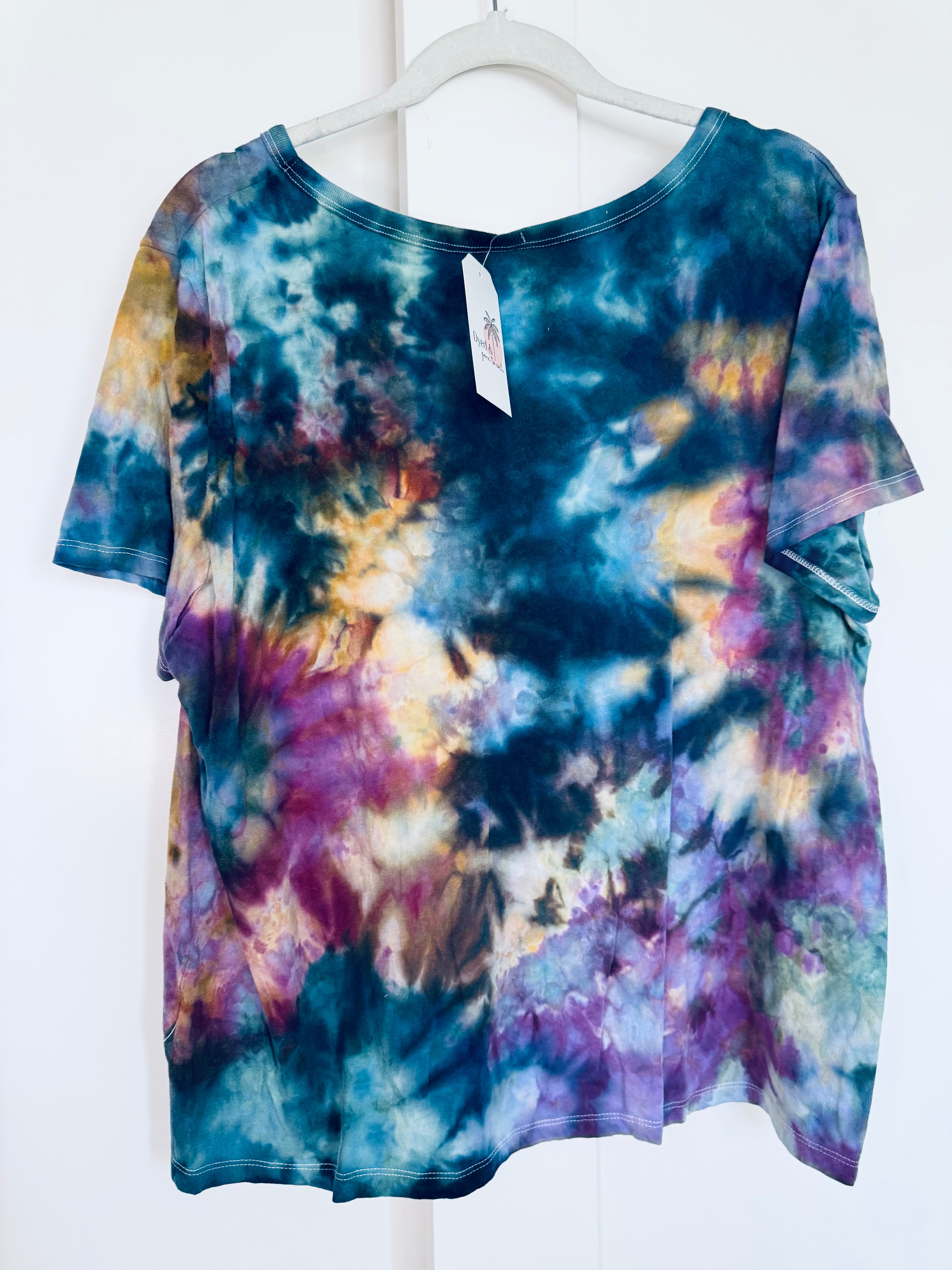 XL Ice Dye Vintage Soft V-Neck Ladies Tee