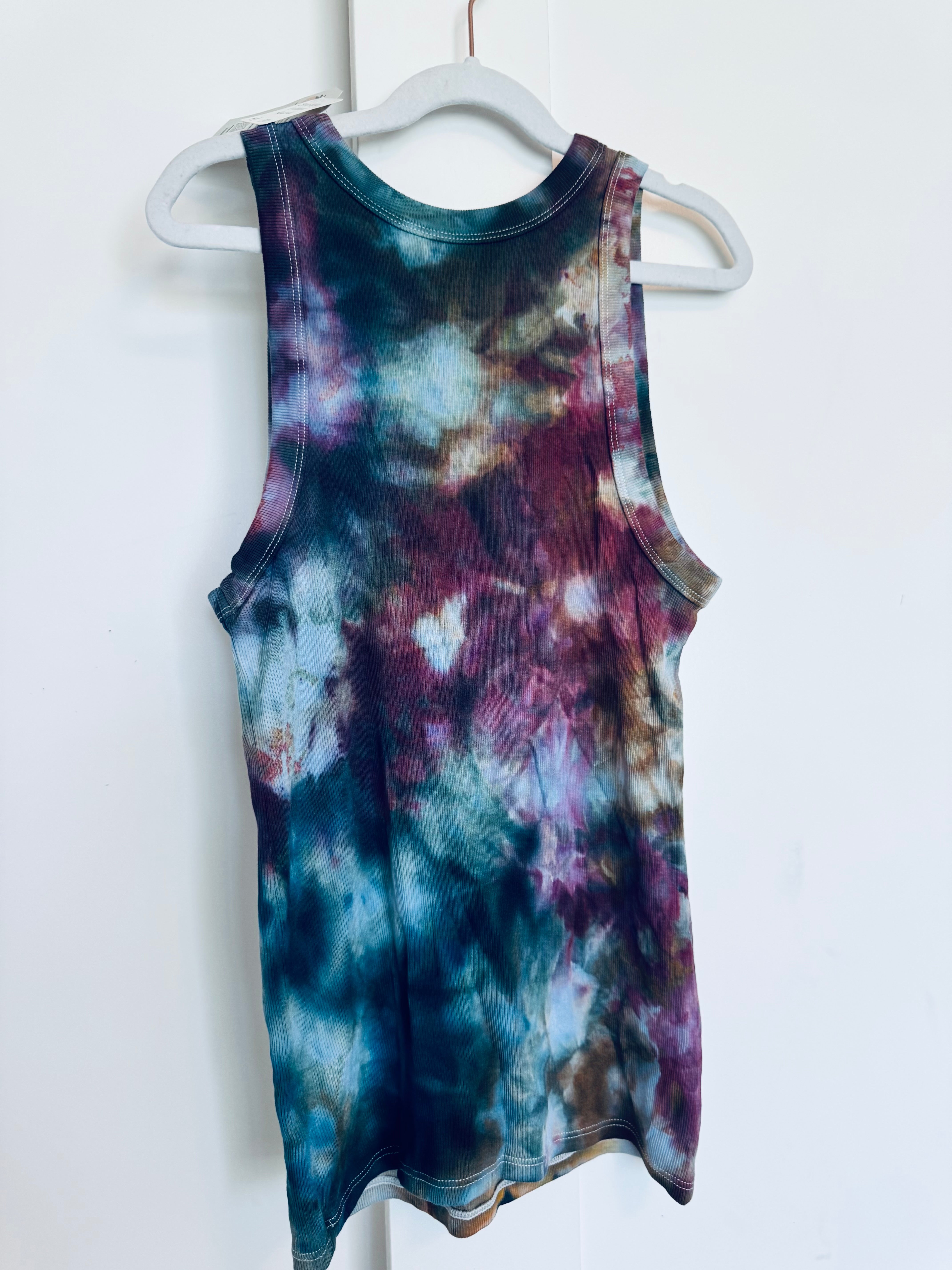 Medium Ribbed Stretch Tank