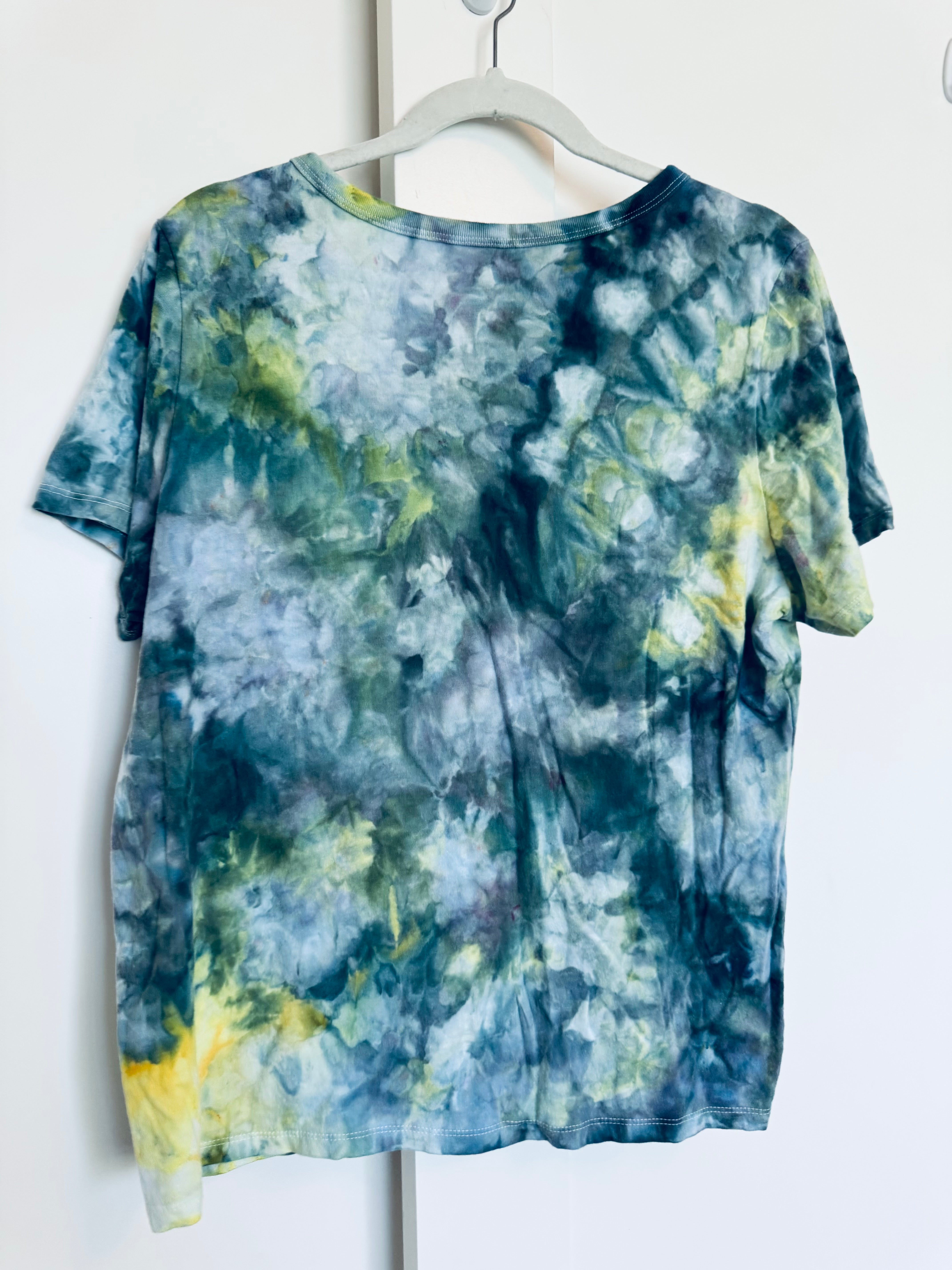 Large Ice Dye Vintage Soft V-Neck Ladies Tee