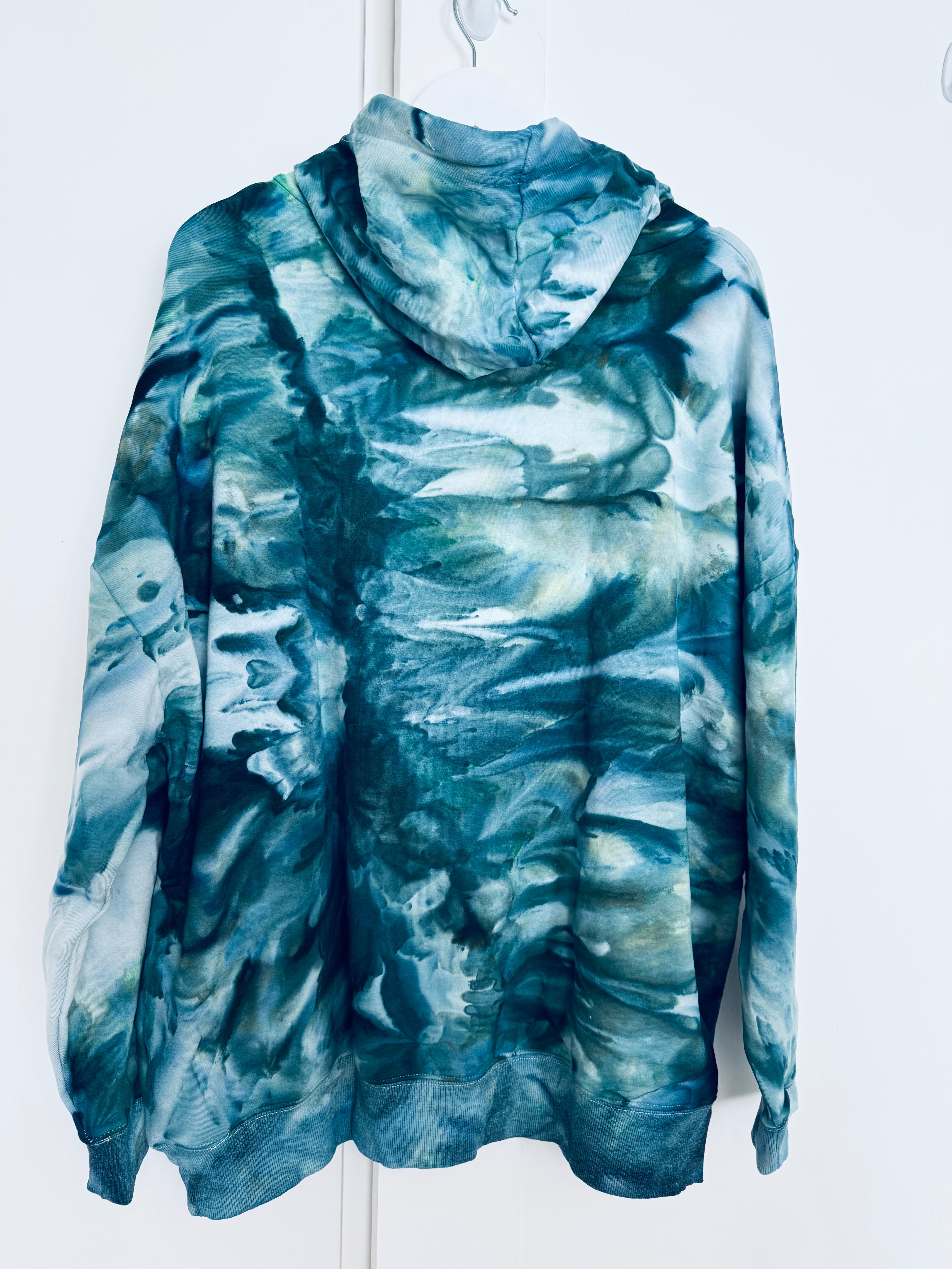 XXL Ice Dye Super Soft Hoodie