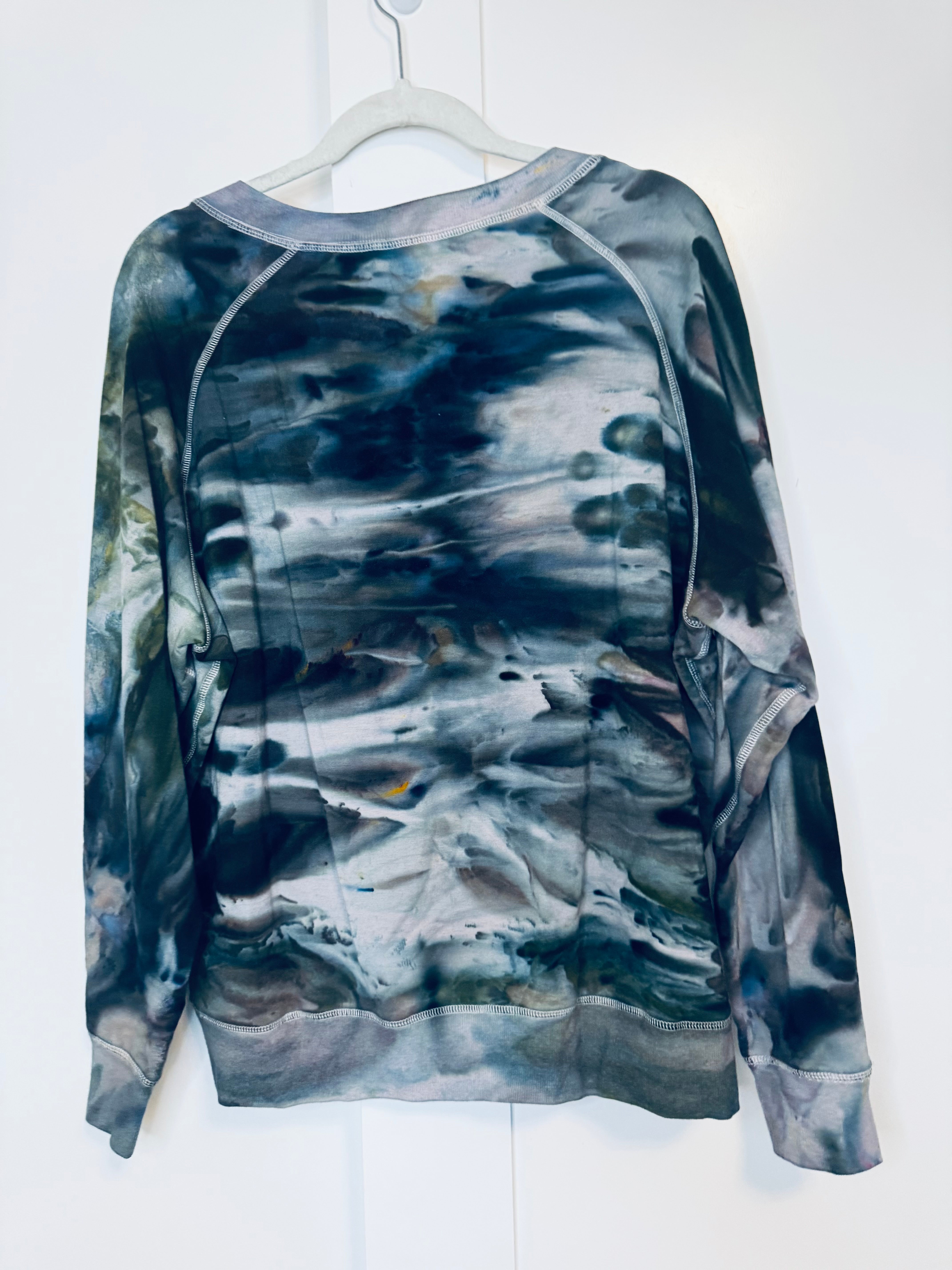 XL Super Soft V Neck Sweater