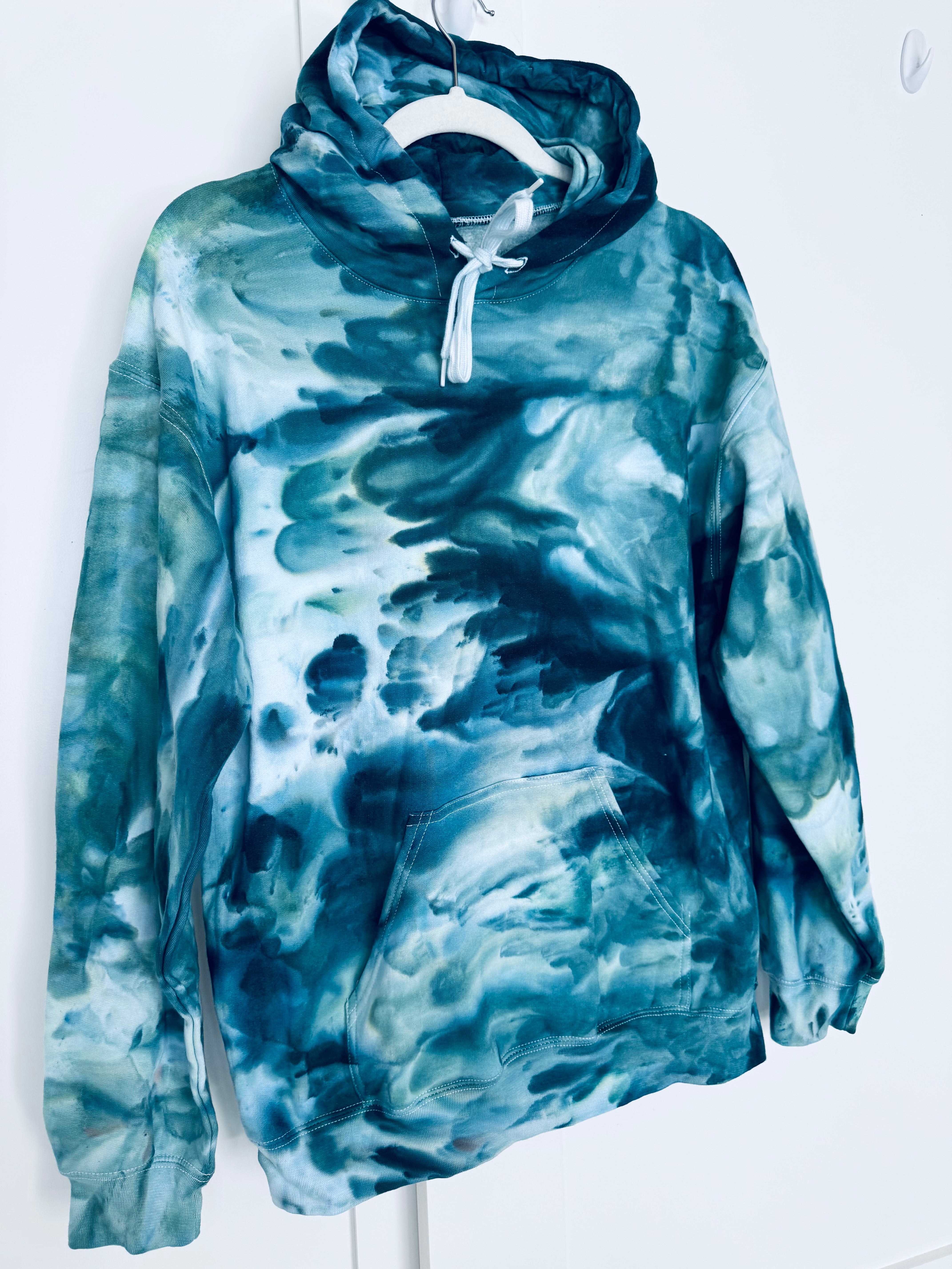 Medium Unisex Ice Dye Hoodie