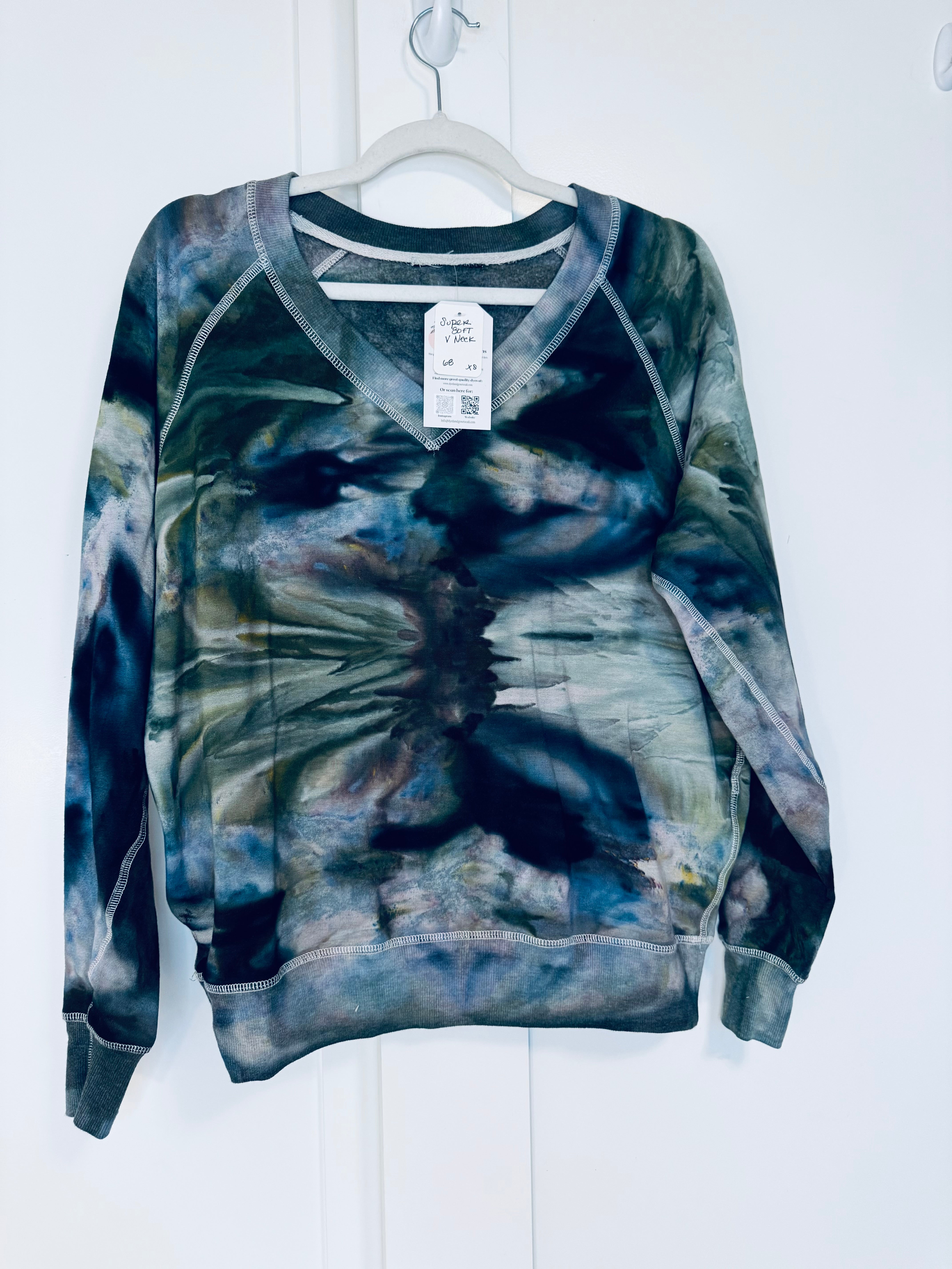 XS Super Soft V Neck Sweater