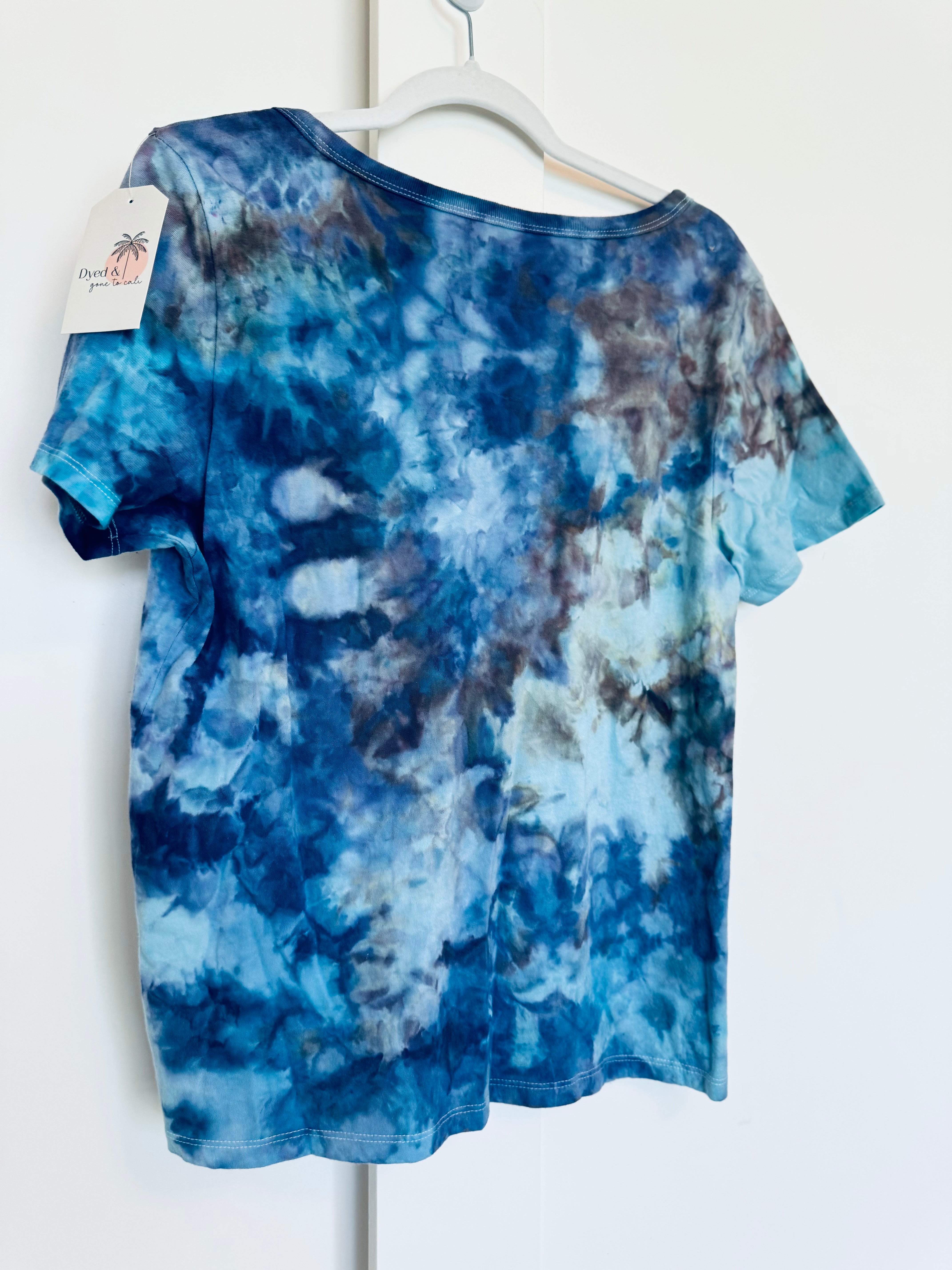 Medium Ice Dye Vintage Soft V-Neck Ladies Tee