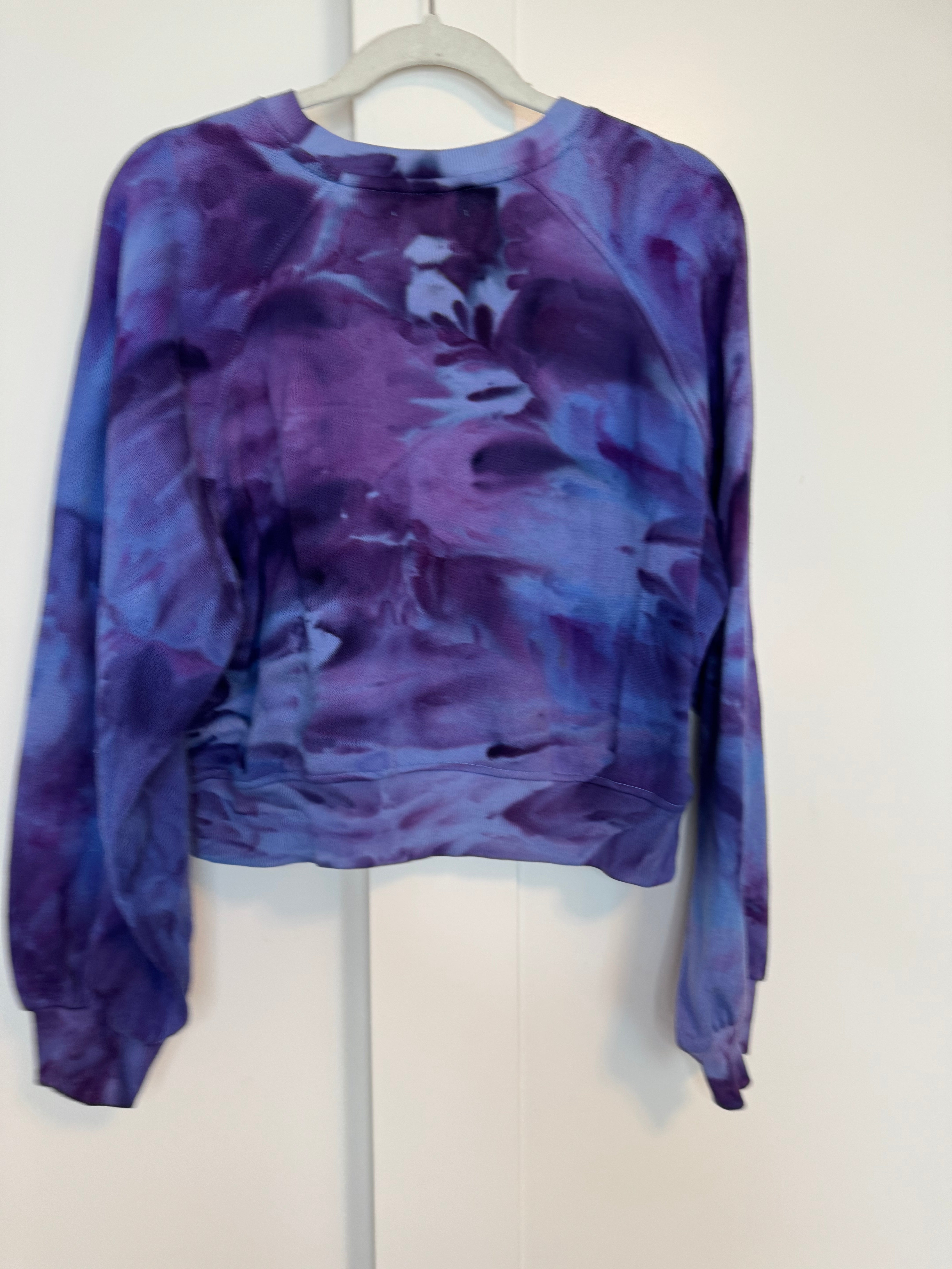 Small Ice Dye So Cozy Henley