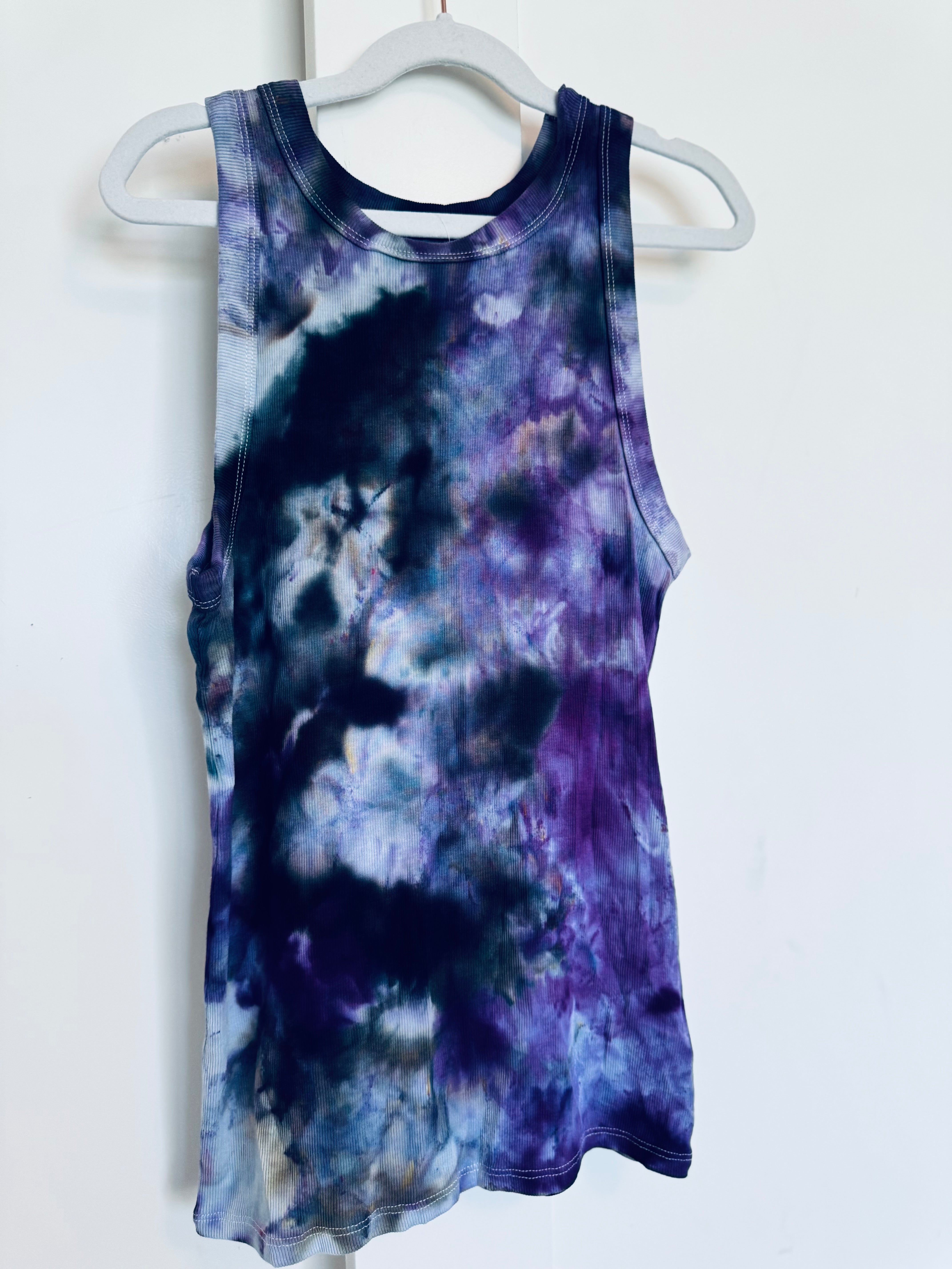 Medium Ribbed Stretch Tank