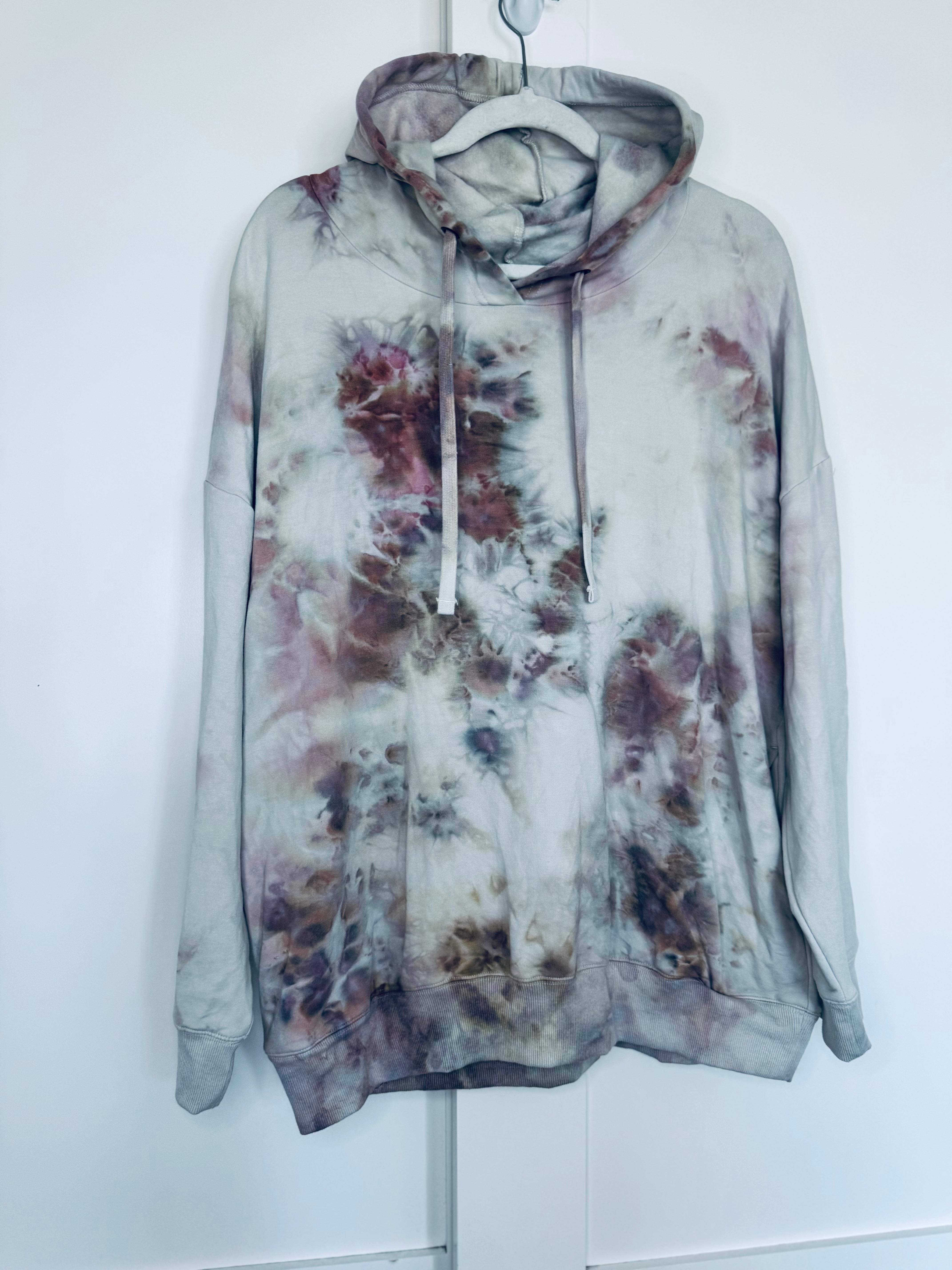 XL Ice Dye Super Soft Hoodie