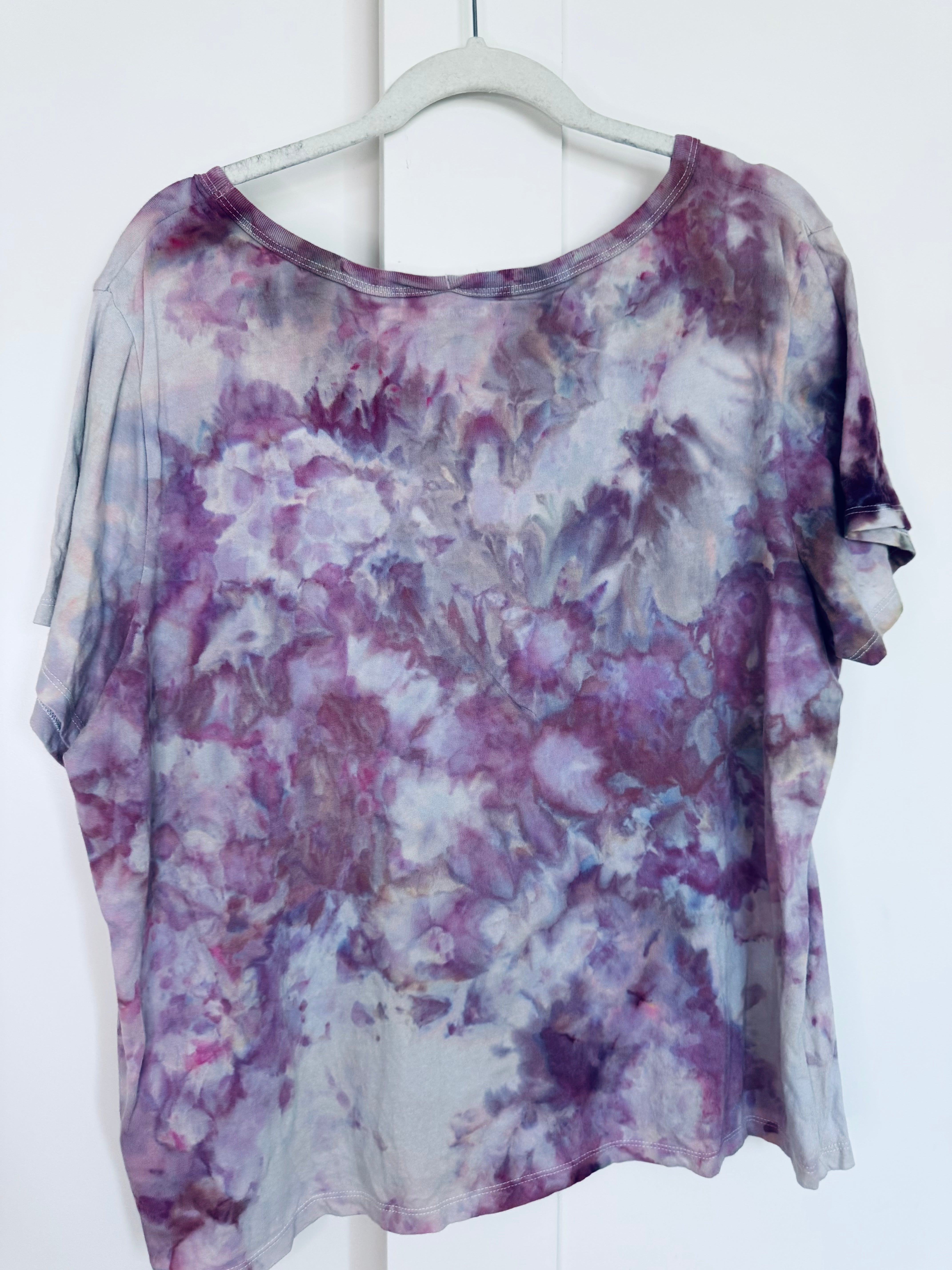 XL Ice Dye Vintage Soft V-Neck Ladies Tee