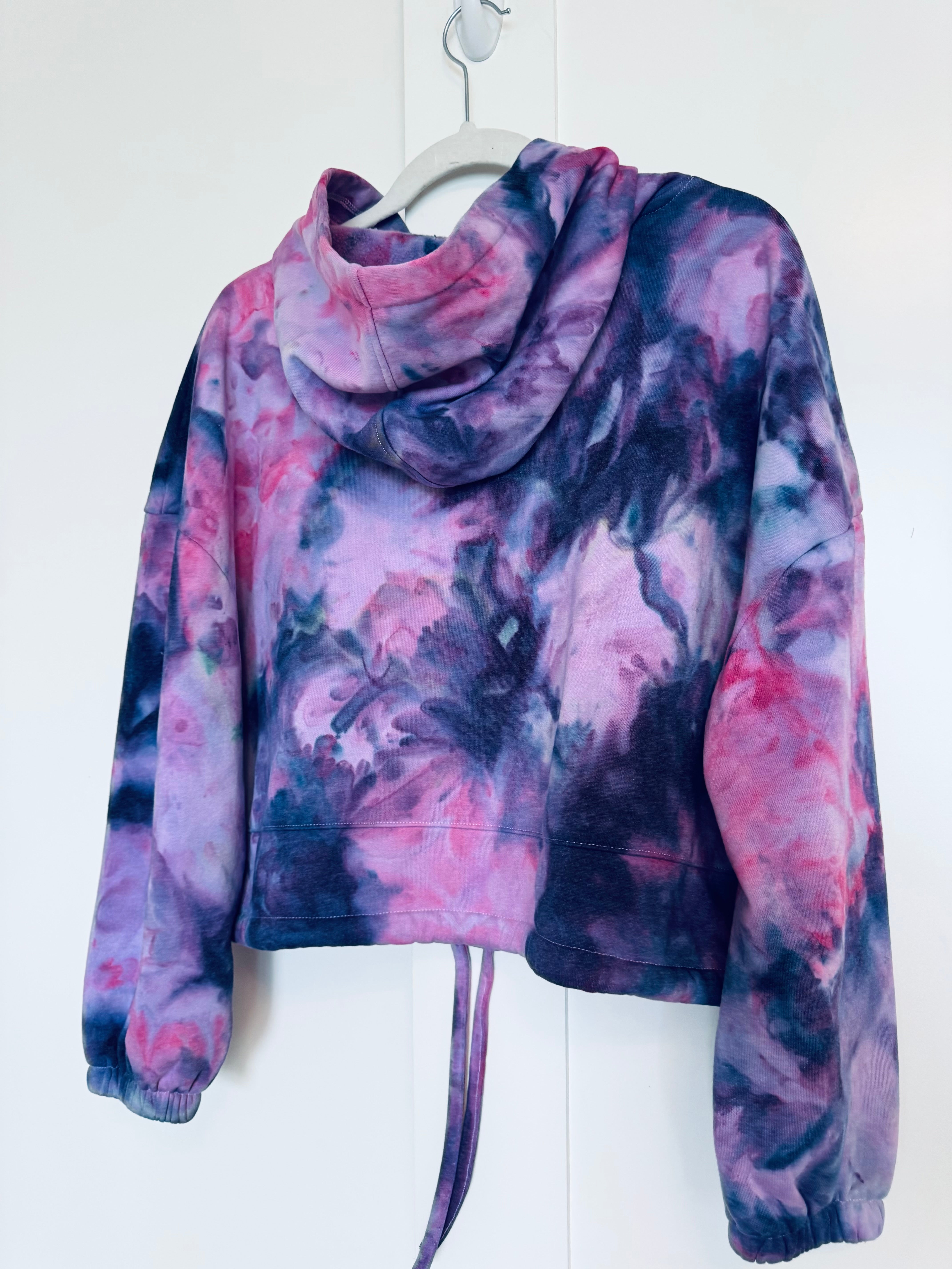 Small-Medium Semi Cropped Cinch Hoodie