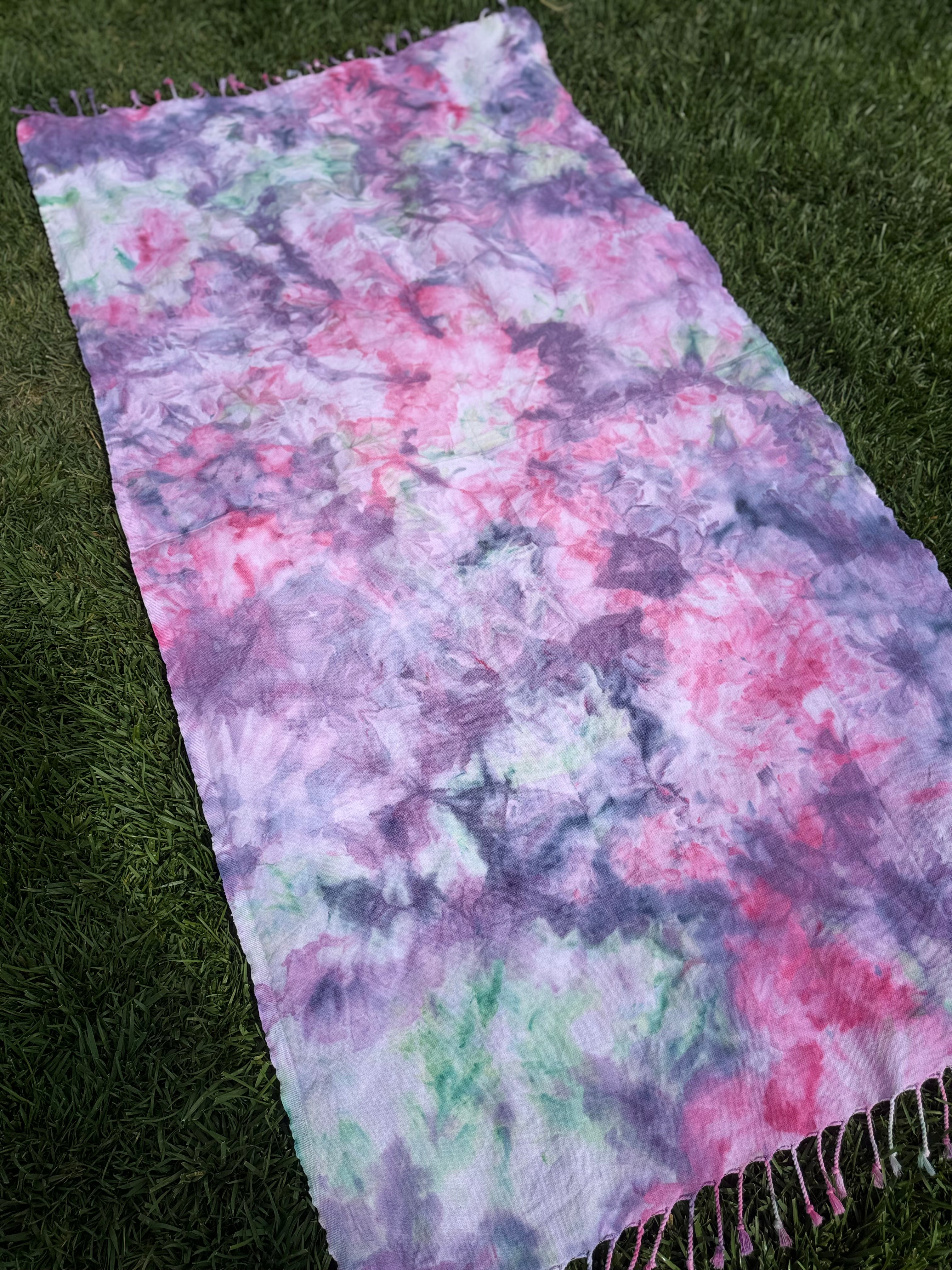 Hydrangea Towel Picnic Blanket 40”x70”