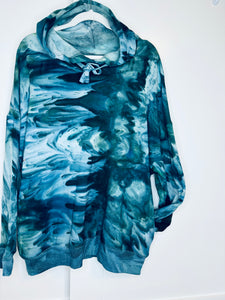 XXL Ice Dye Super Soft Hoodie