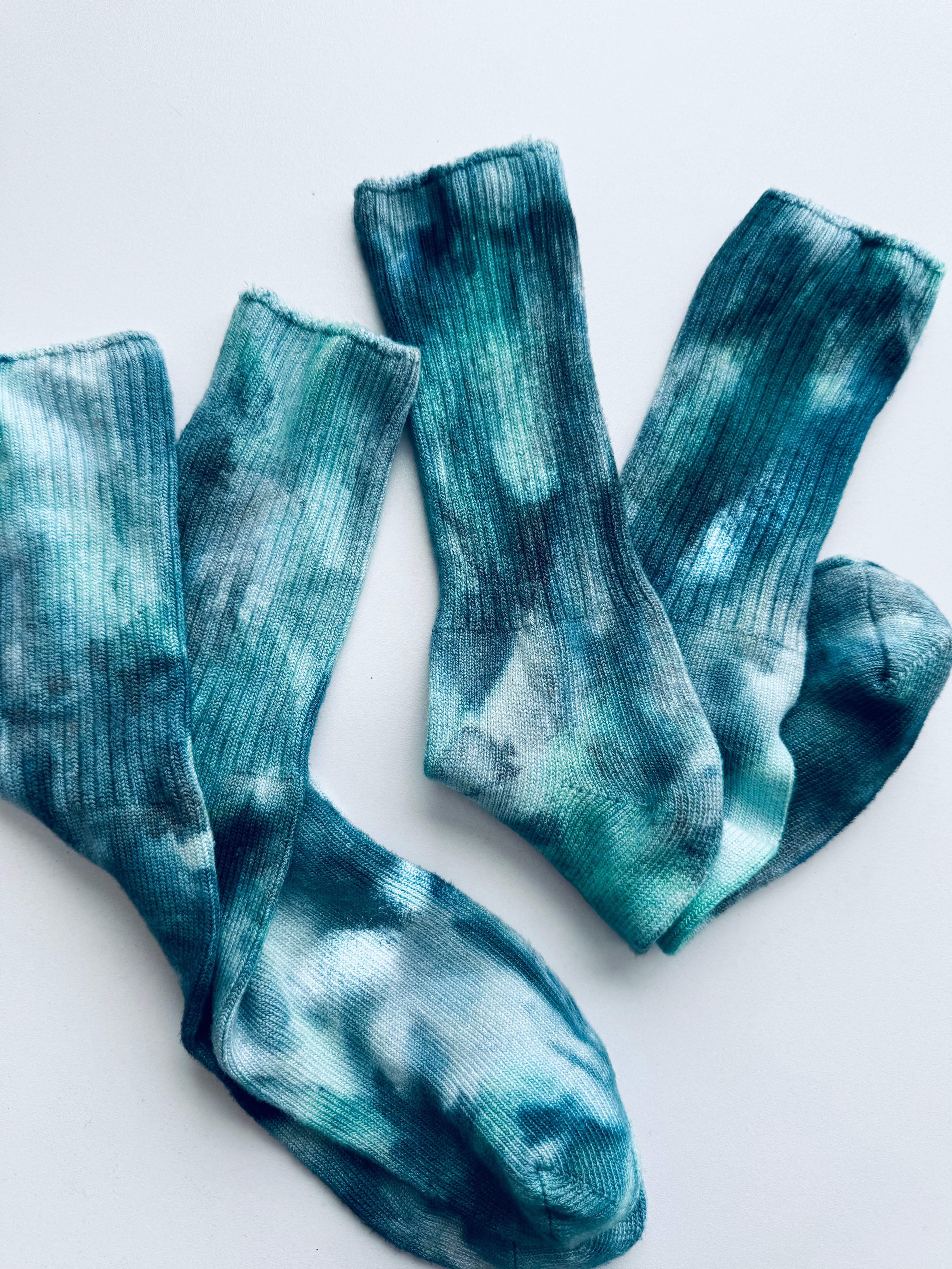 Island Blue Green Bamboo Socks One Size