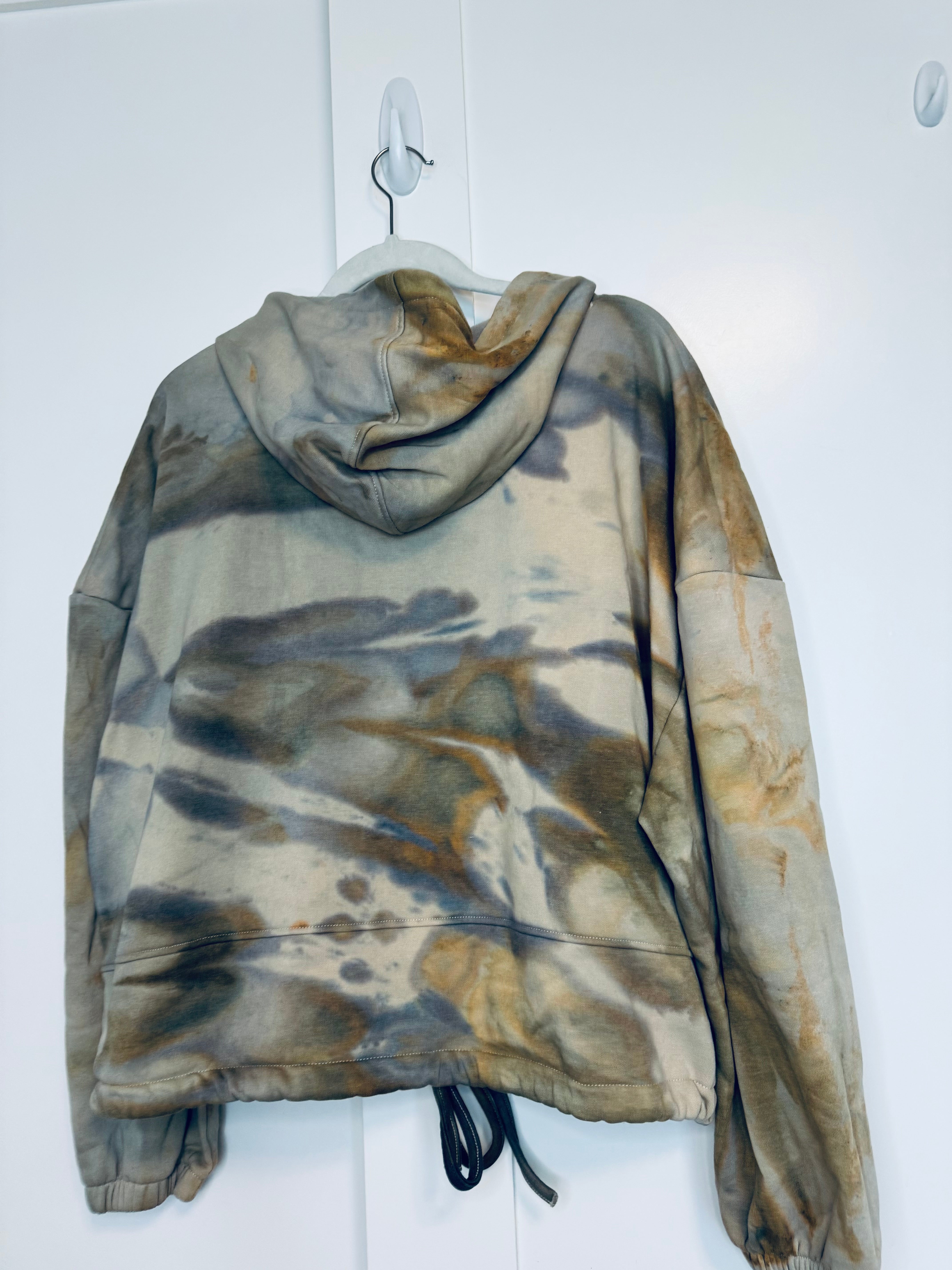 Large-XL Semi Cropped Cinch Hoodie