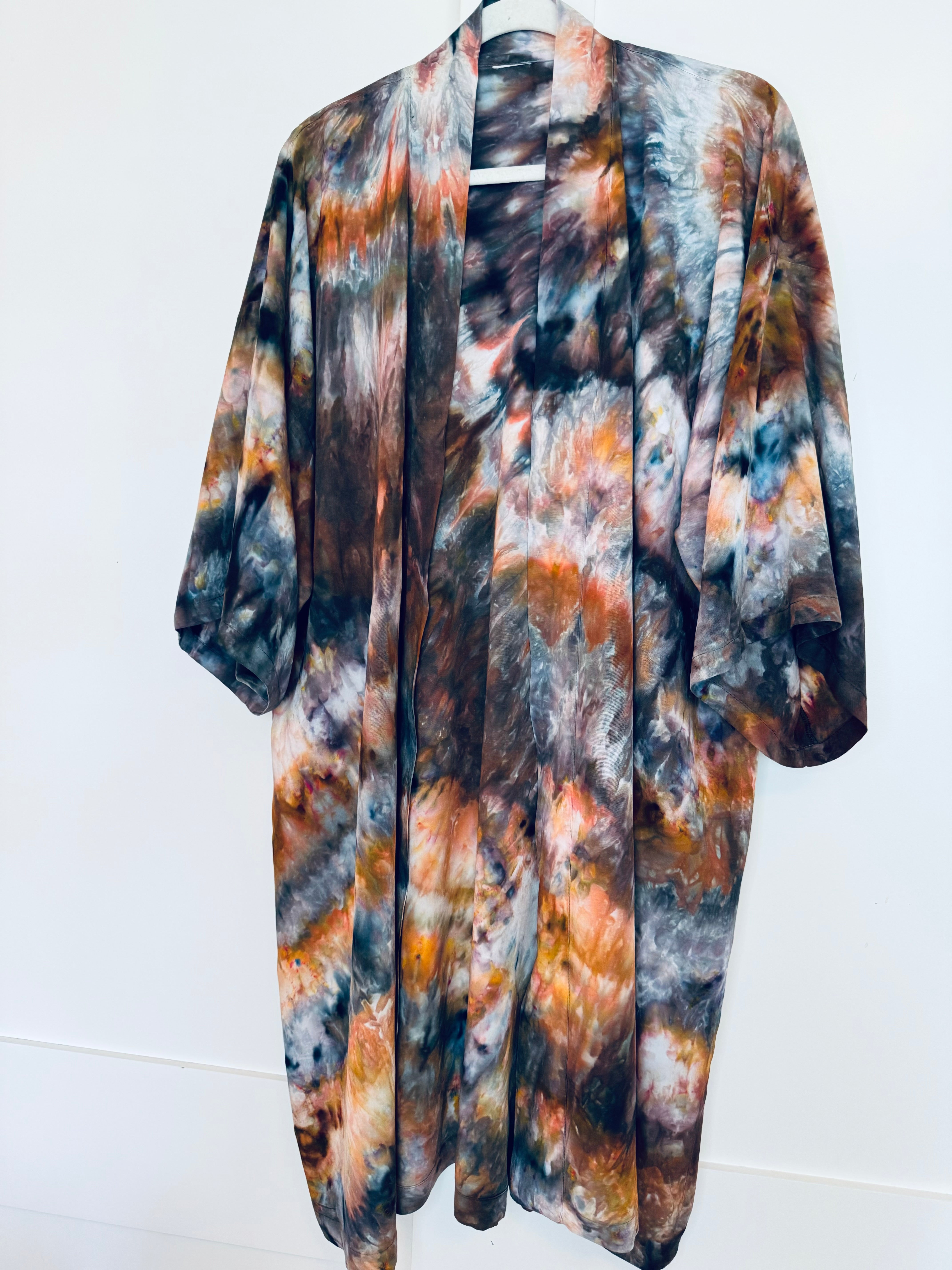 Earth Ice Dye Short Robe