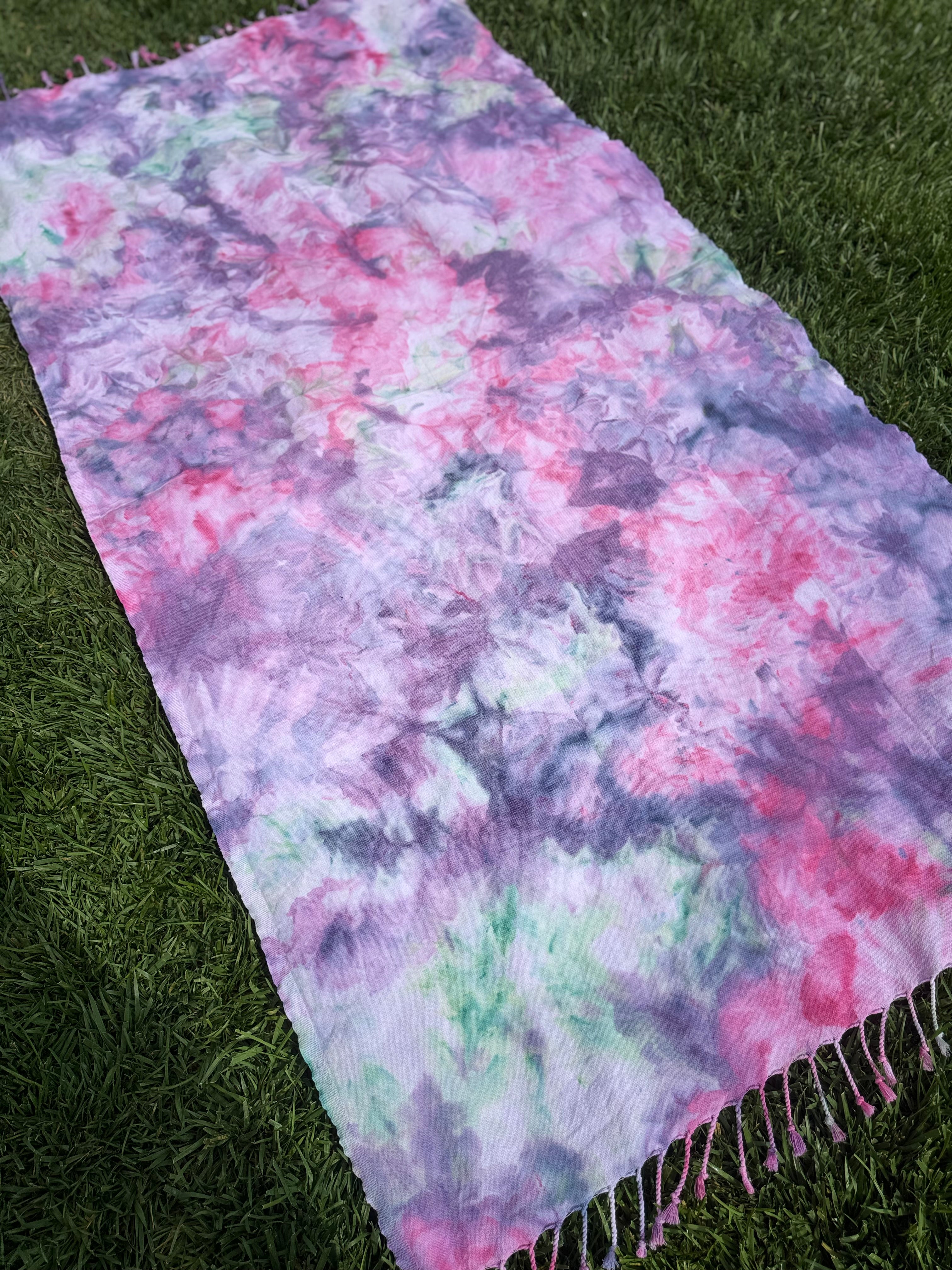 Hydrangea Towel Picnic Blanket 40”x70”