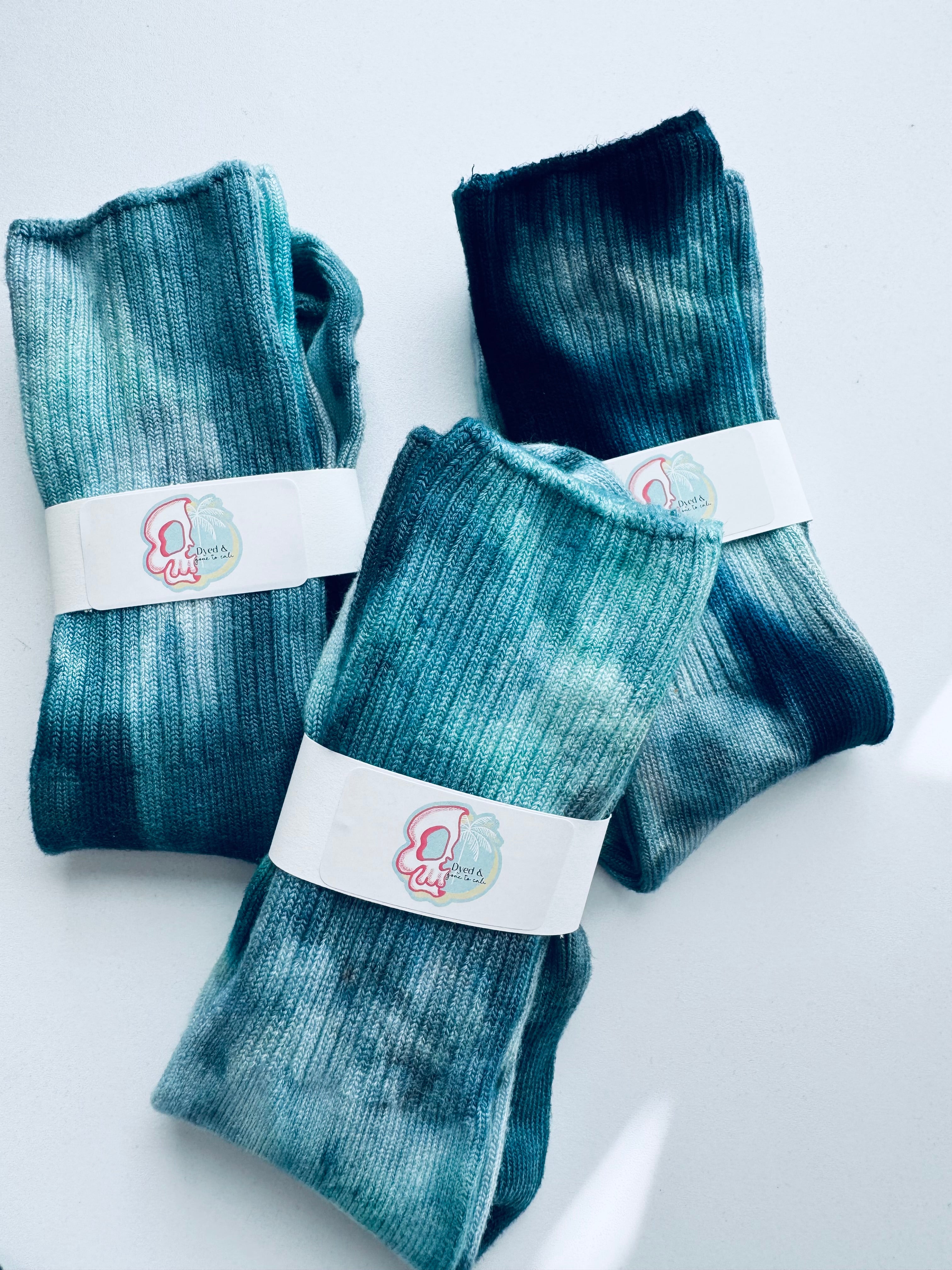 Island Blue Green Bamboo Socks One Size