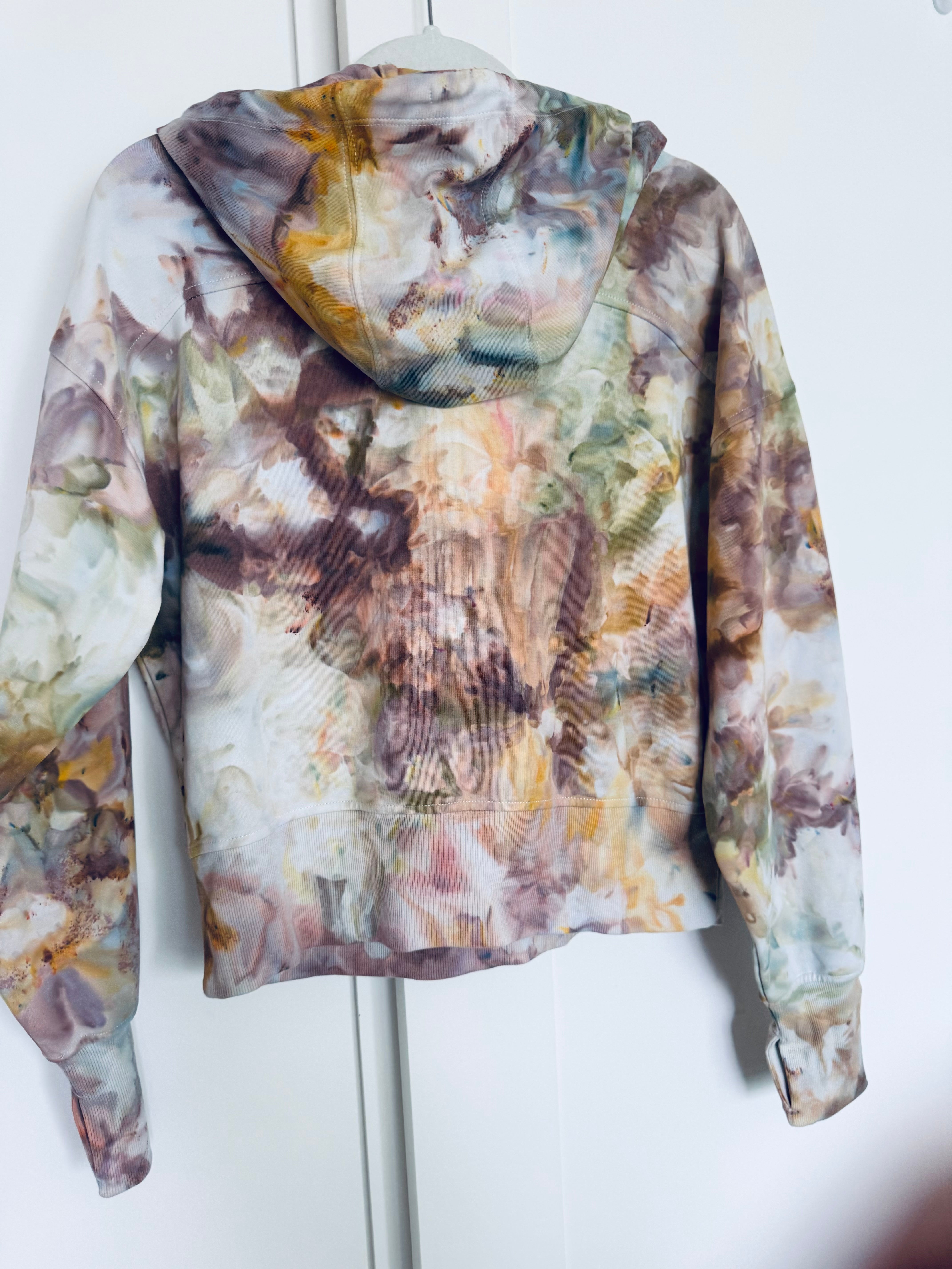 Medium 1/2 Zip Pullover