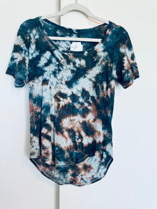 Medium Scoop Neck Ladies Fit Tee