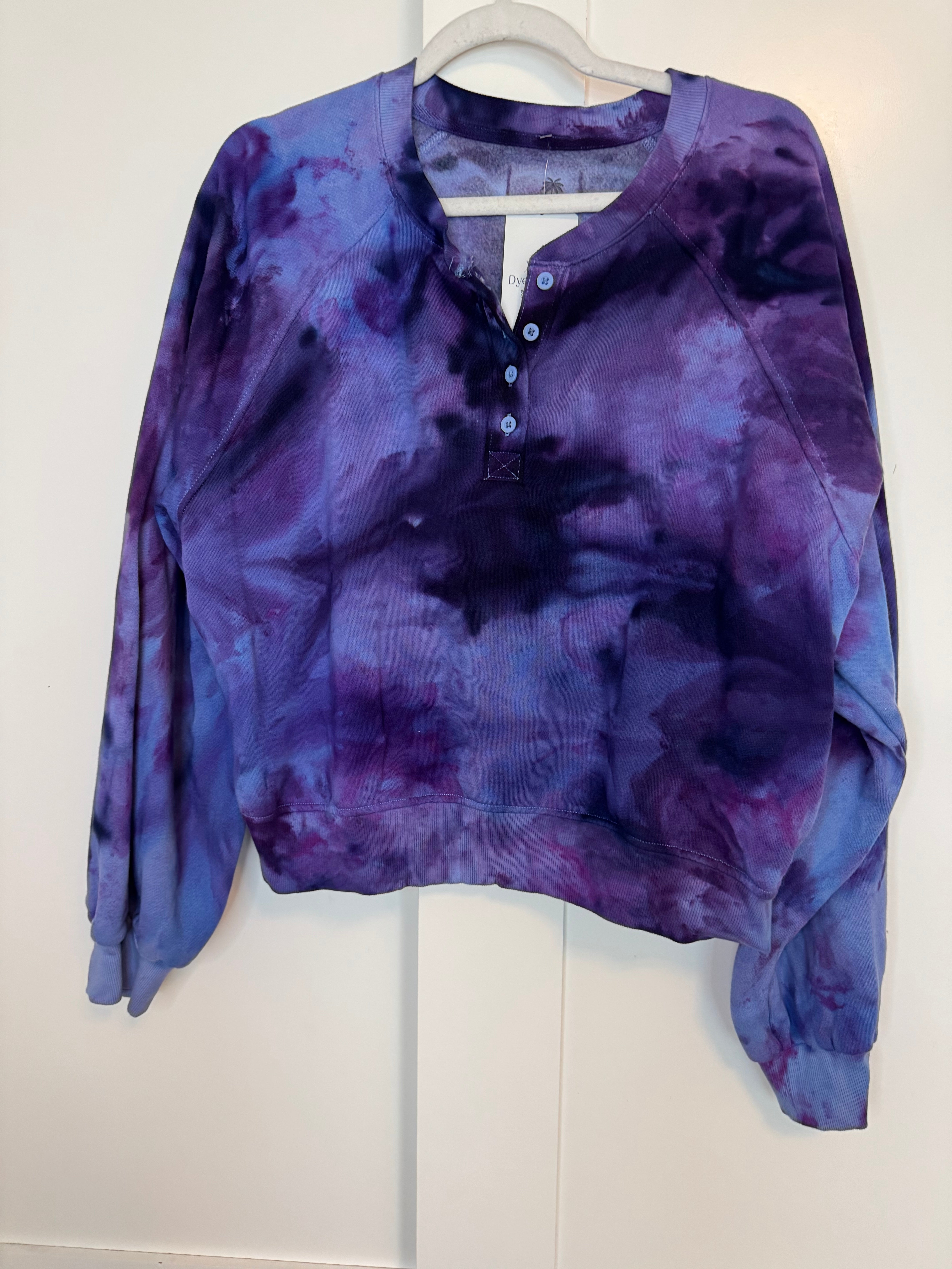 Large Ice Dye So Cozy Henley