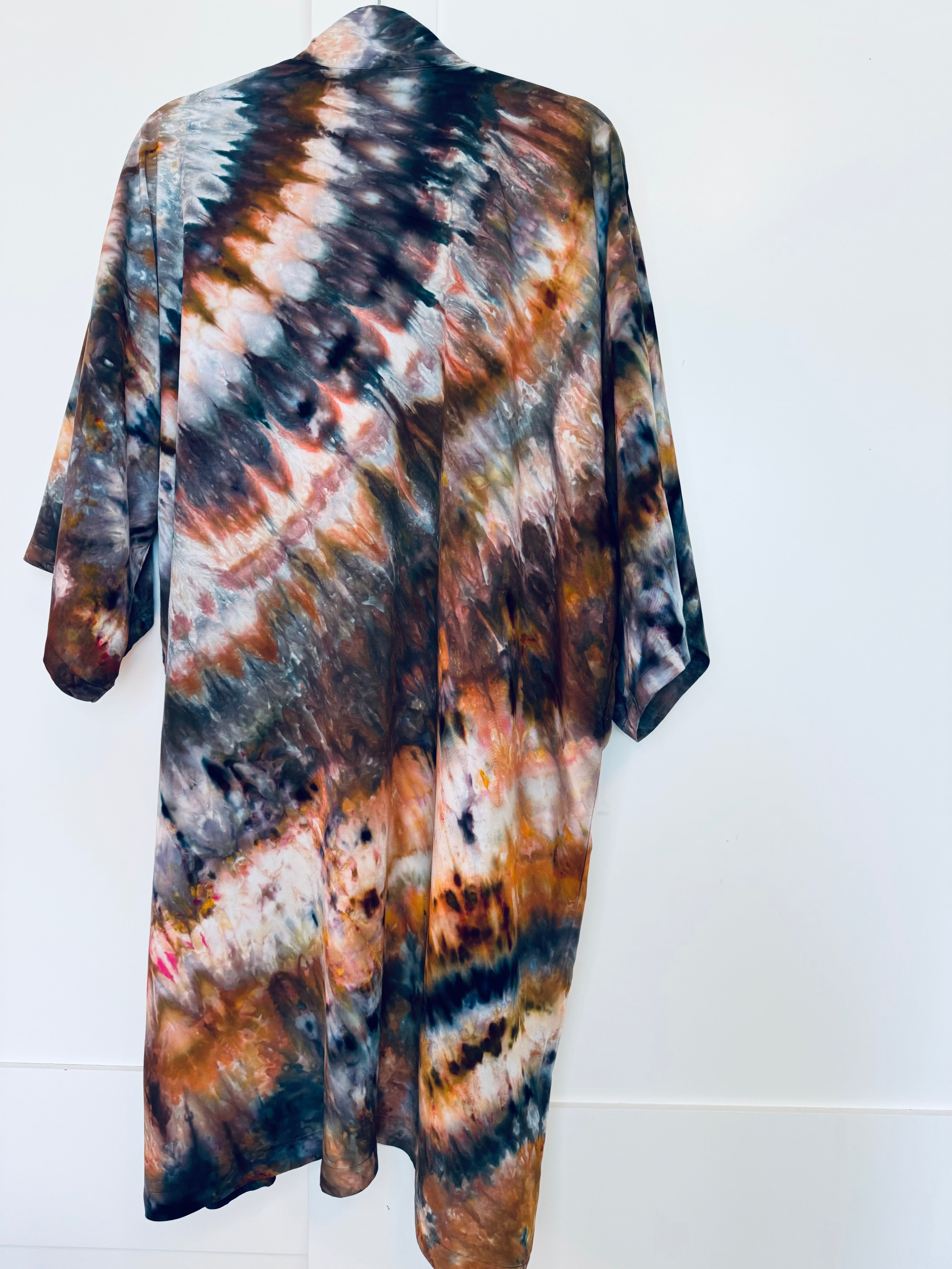 Earth Ice Dye Short Robe