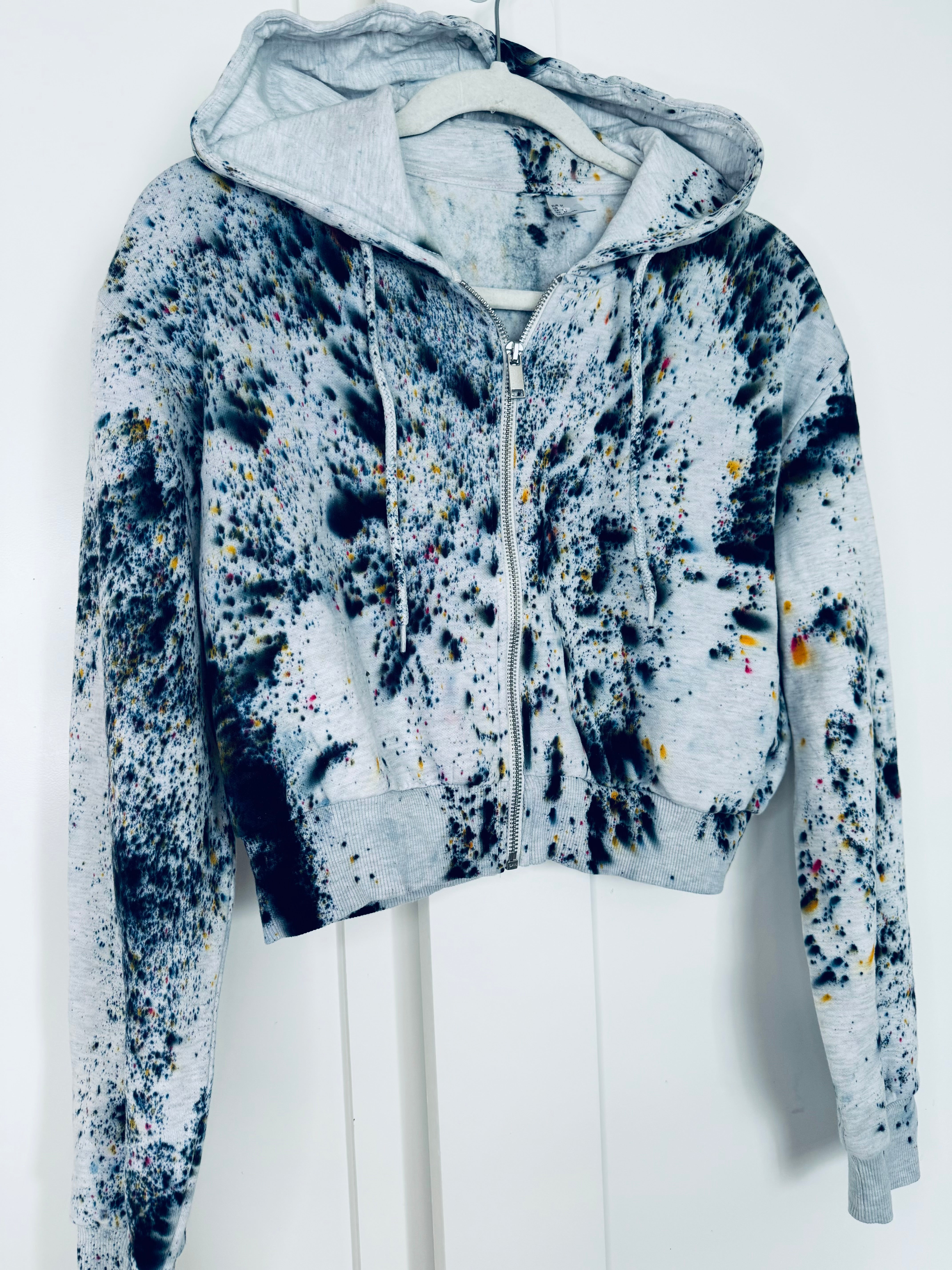 Medium Confetti Dye Cropped Zip Hoodie