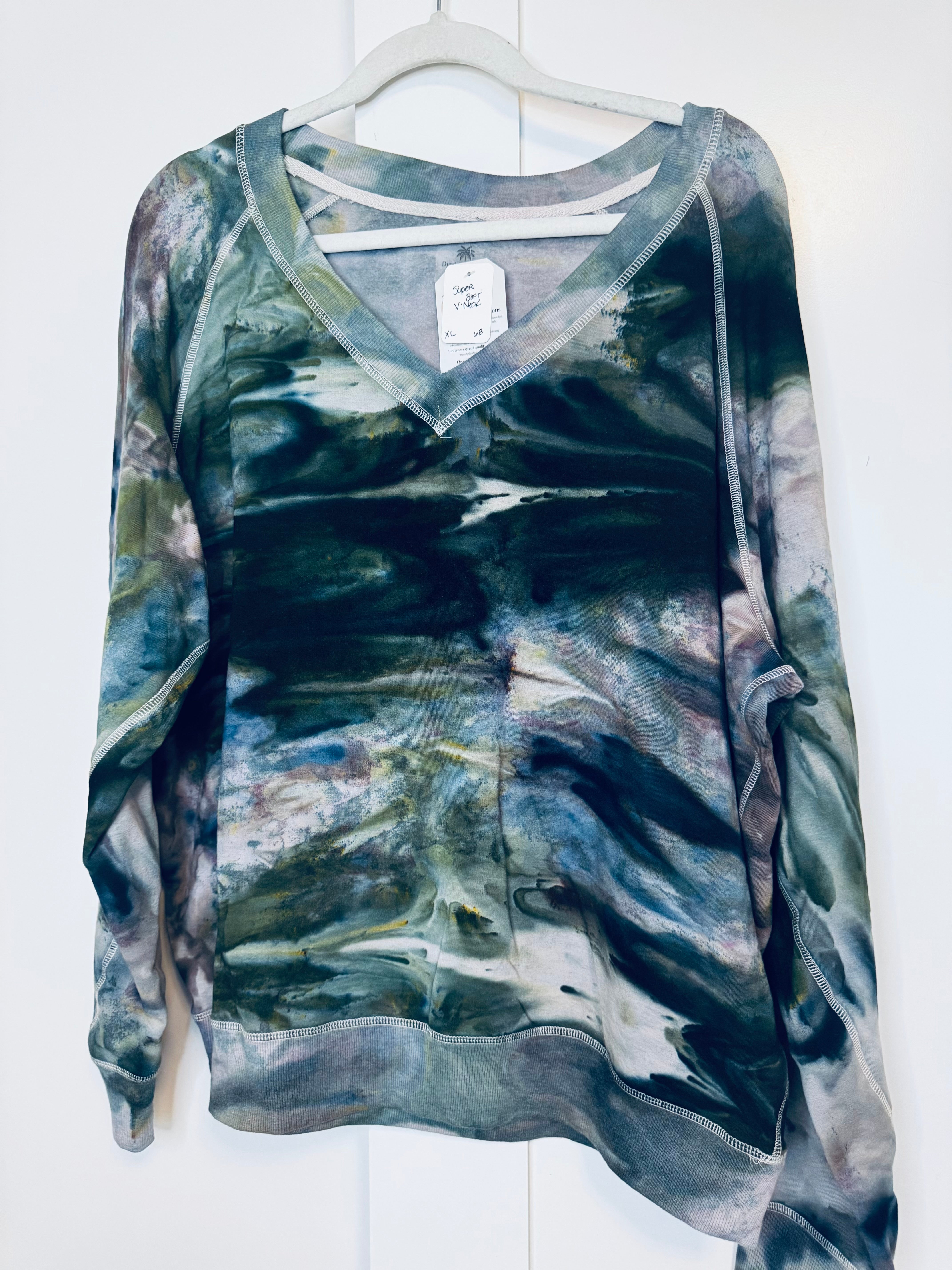 XL Super Soft V Neck Sweater